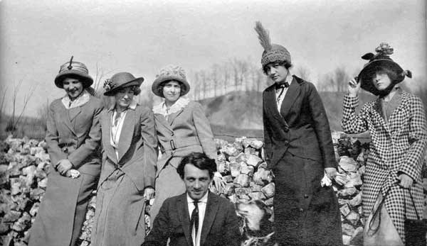 Photograph of Benton with his sisters and their friends.